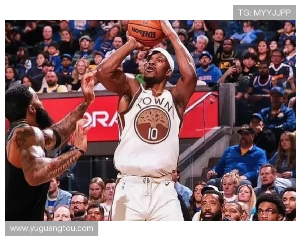 爱德华兹全场41分7篮板关键时刻连得5分助队逆转取胜