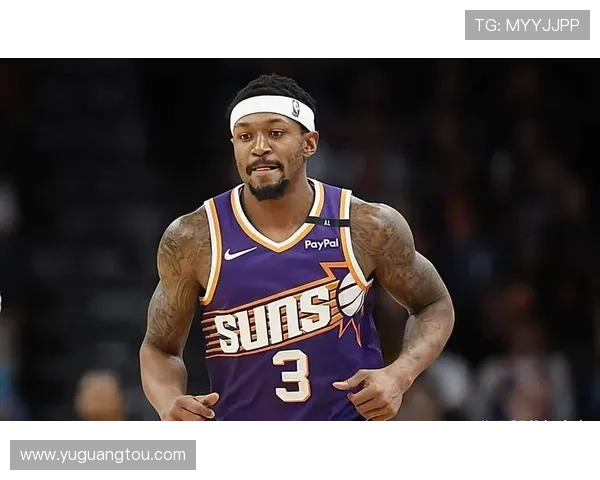 比尔赛季表现令人震惊场均仅得74分创历史新低